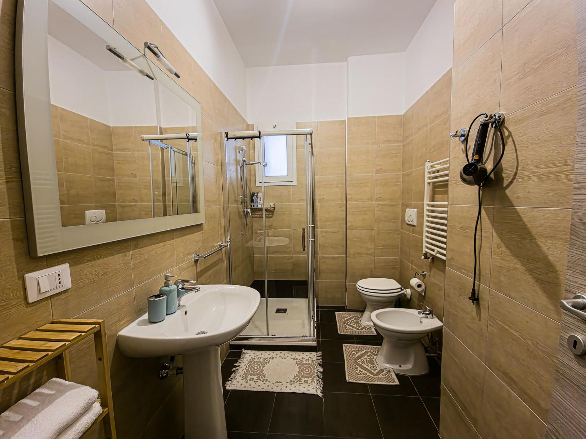 Garibaldi Square Apartment Bari Exterior photo